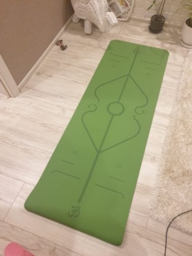 Yoga Mat with Position Lines 6 Colour Best Quality Material photo review