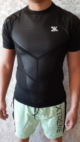 Gym and Fitness Compression T-shirt for Men photo review