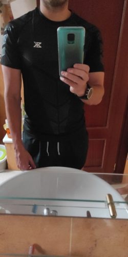 Gym and Fitness Compression T-shirt for Men photo review