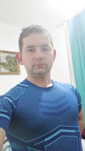 Gym and Fitness Compression T-shirt for Men photo review