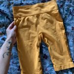 Yoga and Fitness Push Up Hip Gym Shorts photo review