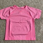Yoga Shirts Short Sleeve Crop Top for Women 4 Fun Colour photo review