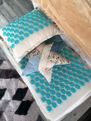 Yoga Acupressure Mat and Pillow Set 8 Fun Colour photo review