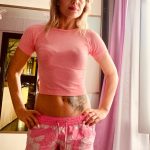 Yoga Shirts Short Sleeve Crop Top for Women 4 Fun Colour photo review