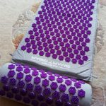 Yoga Acupressure Mat and Pillow Set 8 Fun Colour photo review