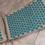 Yoga Acupressure Mat and Pillow Set 8 Fun Colour photo review