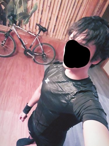 Gym and Fitness Compression T-shirt for Men photo review