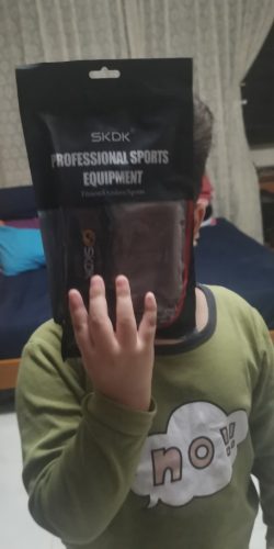 Gym and Fitness Gloves with wrist support and Grips Anti-Skid photo review