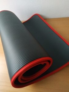 Yoga Mat Extra Thick 10 MM Non-slip with Bandages photo review