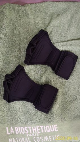 Gym and Fitness Gloves with Grips photo review