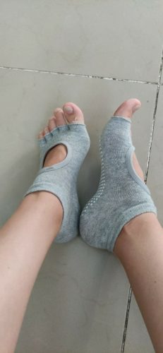 Yoga Socks Toeless Best Anti Slip Grip in 10 Colours High Quality photo review